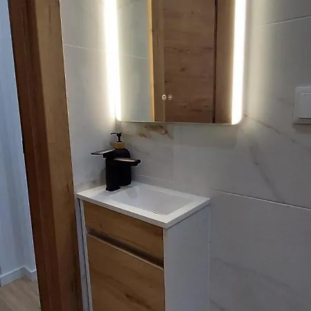 Prázdninový dům At Maries 4 *